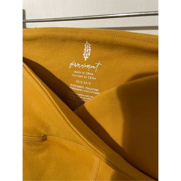 Free People Shorts Free People Movement Heart Rate Yellow Women’s XS - Picture 3 of 5